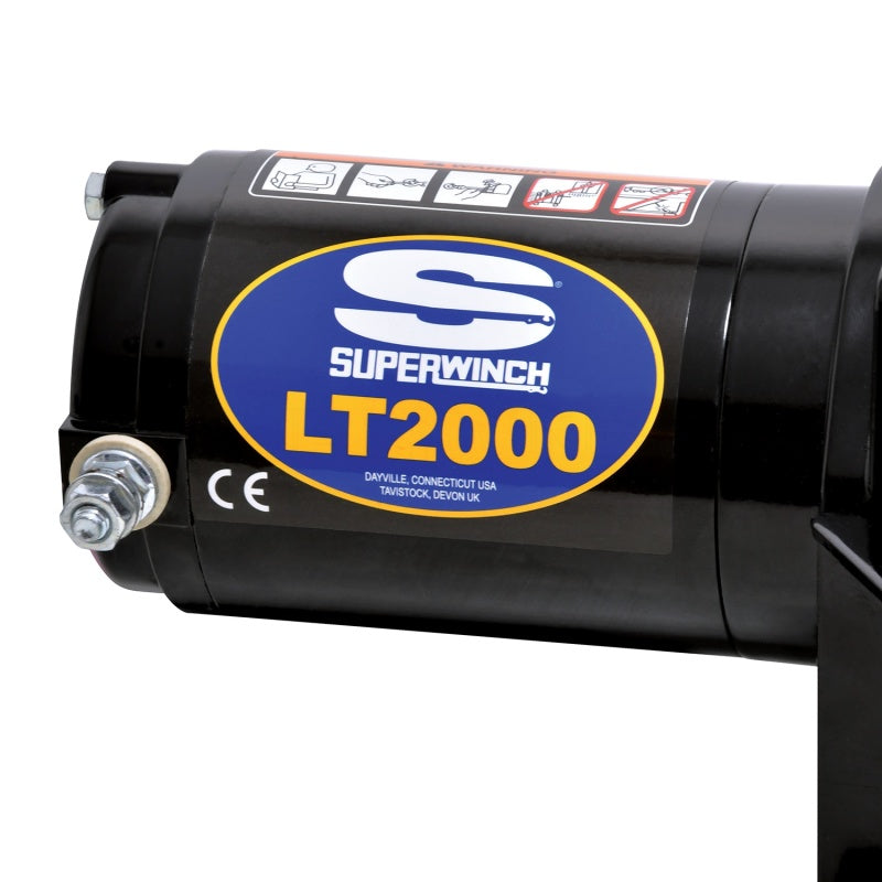 Cabrestante Superwinch LT2000 de 2000 libras, 12 V CC, 5/32 in x 49 ft, con cable de acero