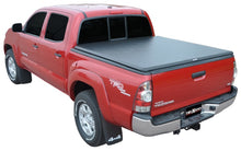 Cargar imagen en el visor de la galería, Truxedo 05-15 Toyota Tacoma 5ft TruXport Bed Cover