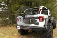 Cargar imagen en el visor de la galería, Rugged Ridge Spartacus HD Tire Carrier Kit 18-20 Jeep Wrangler JL