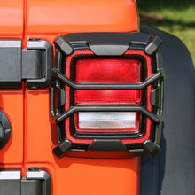 Cargar imagen en el visor de la galería, Rugged Ridge 18-20 Jeep Wrangler JL Elite Tail Light Guard