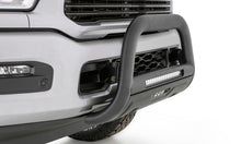 Cargar imagen en el visor de la galería, Defensa delantera con luz y cableado para Chevy Silverado 1500 07-17 de Lund, color negro