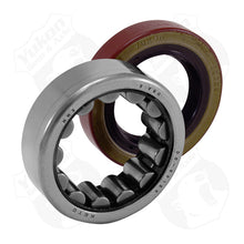 Cargar imagen en el visor de la galería, Yukon Gear Axle Bearing &amp; Seal Kit For GM 9.5in