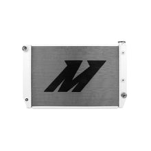 Cargar imagen en el visor de la galería, Mishimoto Universal Circle Track Radiator 31in x 19in x 3in Manual &amp; Automatic Radiator