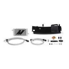 Cargar imagen en el visor de la galería, Mishimoto 2016+ Ford Focus RS Thermostatic Oil Cooler Kit - Silver