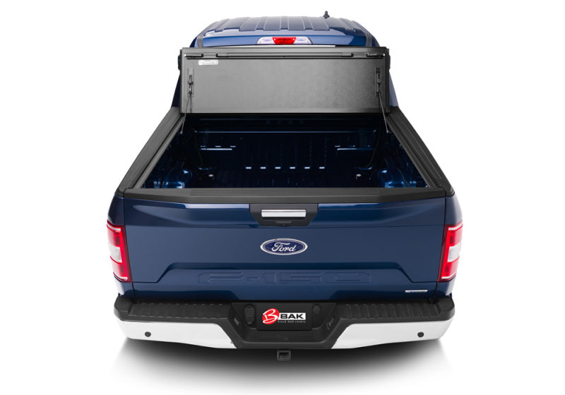 BAK 21-22 Ford F-150 (incl. Lightning 2022) Cubierta de caja de 5,7 pies BAKFlip FiberMax