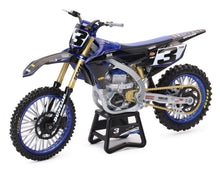 Cargar imagen en el visor de la galería, New Ray Toys Yamaha YZ450F Factory Team (Eli Tomac #3)/ Scale - 1:12