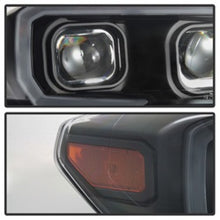 Cargar imagen en el visor de la galería, xTune Toyota Tacoma 16-18 DRL Light Bar Projector Headlights - Black PRO-JH-TTA16-LBDRL-BK