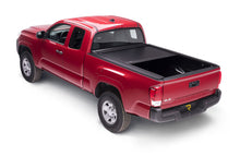 Cargar imagen en el visor de la galería, Retrax 2024 Toyota Tacoma 6ft Bed RetraxONE MX Bed Cover