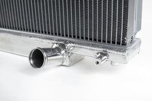 Cargar imagen en el visor de la galería, CSF 93-98 Toyota Supra Radiator