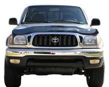 Cargar imagen en el visor de la galería, AVS 01-04 Toyota Tacoma High Profile Bugflector II Hood Shield - Smoke