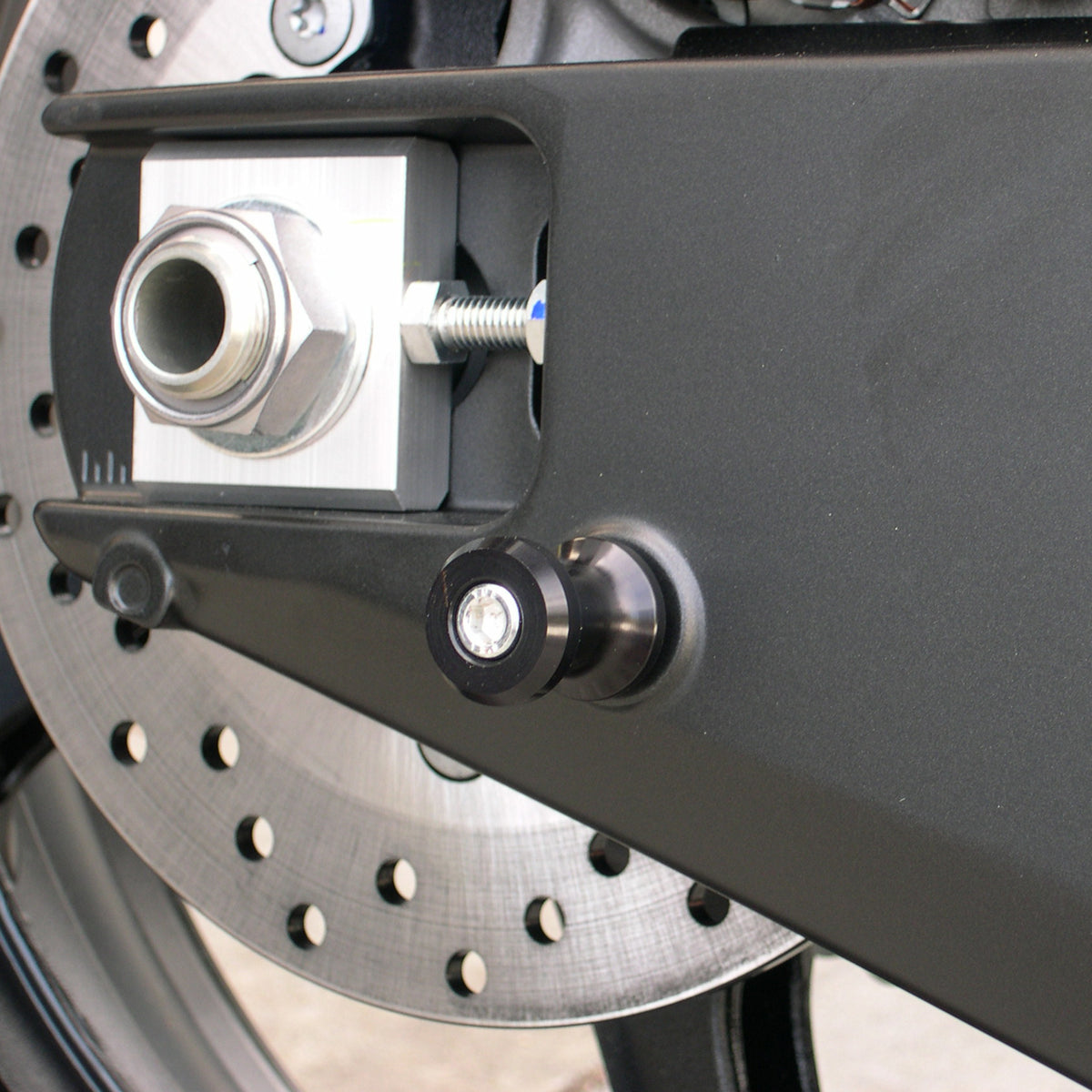 DMP Swingarm Spools Black 8MM (200-2101)