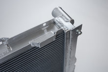 Cargar imagen en el visor de la galería, CSF 84-88 Mercedes-Benz W201 190E 2.3L - 16 w/ A/C High Performance Aluminum Radiator