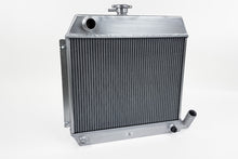 Cargar imagen en el visor de la galería, CSF BMW E10 2002 High Performance All Aluminum Radiator