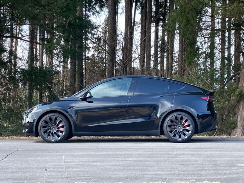 HKS Hipermax S Coilover Kit — Fits 2022+ Tesla Model Y AWD