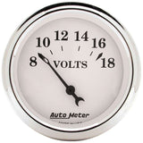 AutoMeter Traditional incandescent lighting illuminates around the perimeter of the dial