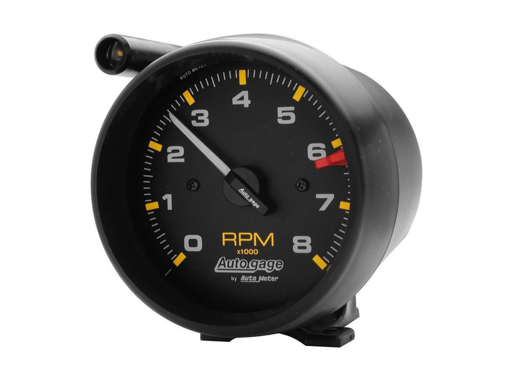 AutoMeter Traditional incandescent lighting illuminates around the perimeter of the dial