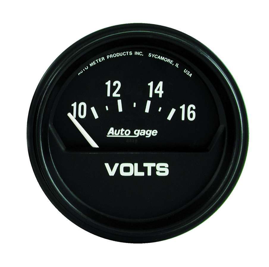 AutoMeter Traditional incandescent lighting illuminates around the perimeter of the dial