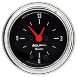 AutoMeter Traditional incandescent lighting illuminates around the perimeter of the dial