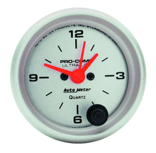 Load image into Gallery viewer, AutoMeter Traditional incandescent lighting illuminates around the perimeter of the dial