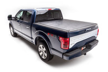 Cargar imagen en el visor de la galería, Revolver X2 15-   Ford F 150 5ft 6in Bed Tonneau