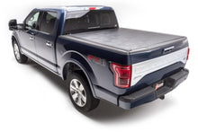 Cargar imagen en el visor de la galería, Revolver X2 Bed Cover 21-  Ford F150 5.5ft Bed