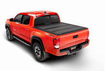 Cargar imagen en el visor de la galería, BAKFlip MX4 07- Toyota T undra 5&#39; 6in Bed Tonneau