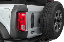 Load image into Gallery viewer, Bushwacker Trail Armor Rear Corner 21-   Ford Bronco