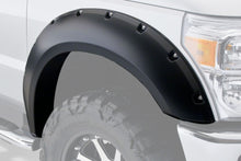 Cargar imagen en el visor de la galería, Guardabarros de bolsillo Bushwacker 11 para Ford F250, 4 piezas