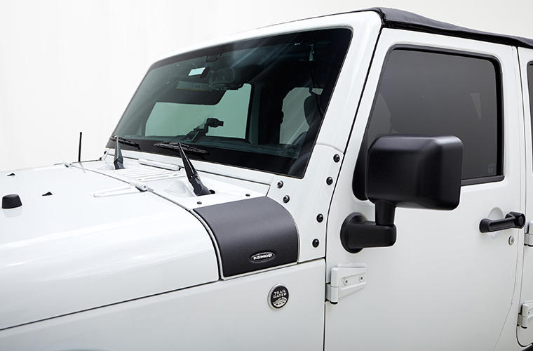 Bushwacker 18-   Jeep Wrangler JL Trail Armor Cowl Guard