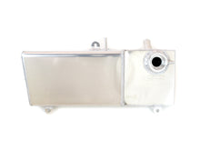 Cargar imagen en el visor de la galería, Coolant Expansion Tank - 96-04 Mustang