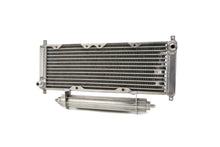 Load image into Gallery viewer, Fluidyne Oil Cooler Legends -8an Scoop / Brckts