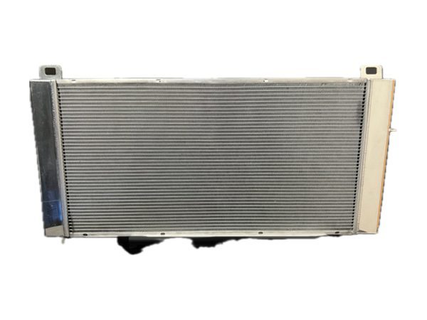 Fluidyne Radiator GM Truck 99- 11 3-Row 34in Auto