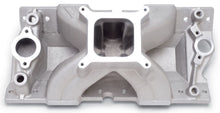 Cargar imagen en el visor de la galería, Edelbrock SBC Victor Bowtie Manifold - Vortec