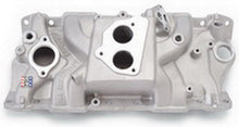 Cargar imagen en el visor de la galería, Colector TBI Edelbrock SBC Performer con EGR