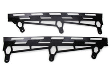 Cargar imagen en el visor de la galería, 2019 LM Spoiler Repl Brackets 70 Deg Black Pr