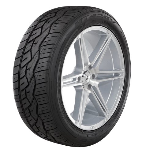 NT420V 295/30R22 103V XL 29