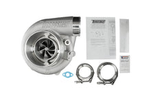 Cargar imagen en el visor de la galería, Turbosmart Water Cooled 5862 V-Band 0.82AR Externally Wastegated TS-2 Turbocharger