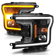 Cargar imagen en el visor de la galería, ANZO 2018-2020 Ford F-150 Projector Headlight w/ Plank Style Switchback Black Housing