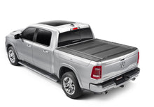 Cargar imagen en el visor de la galería, UnderCover 19-20 Ram 1500 (w/ Rambox) 5.7ft Armor Flex Bed Cover