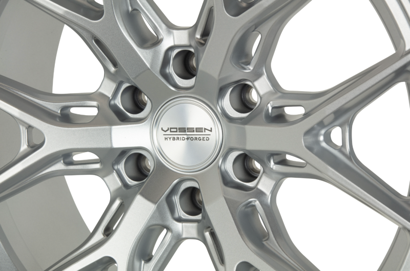 Llanta Vossen HF6-4 20x9,5 / 6x135 / ET15 / 87,1 - Plata metalizada