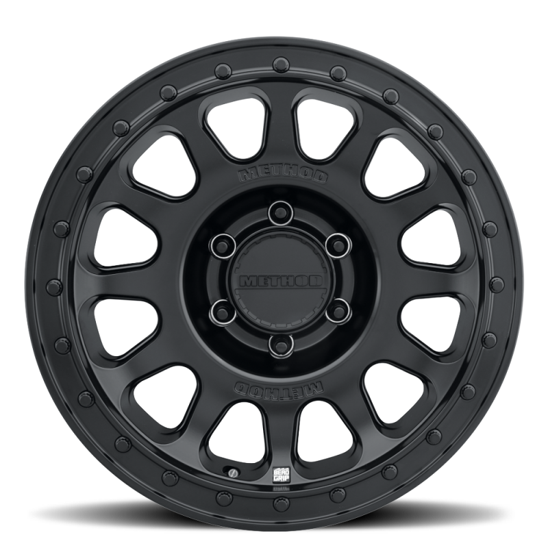 Method MR709 HD Bead Grip 18x 9in / ET12 / 8x6.5 BP / 121.3mm Bore - Black Wheel