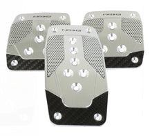 Cargar imagen en el visor de la galería, NRG Aluminum Sport Pedal M/T - Silver w/Black Carbon