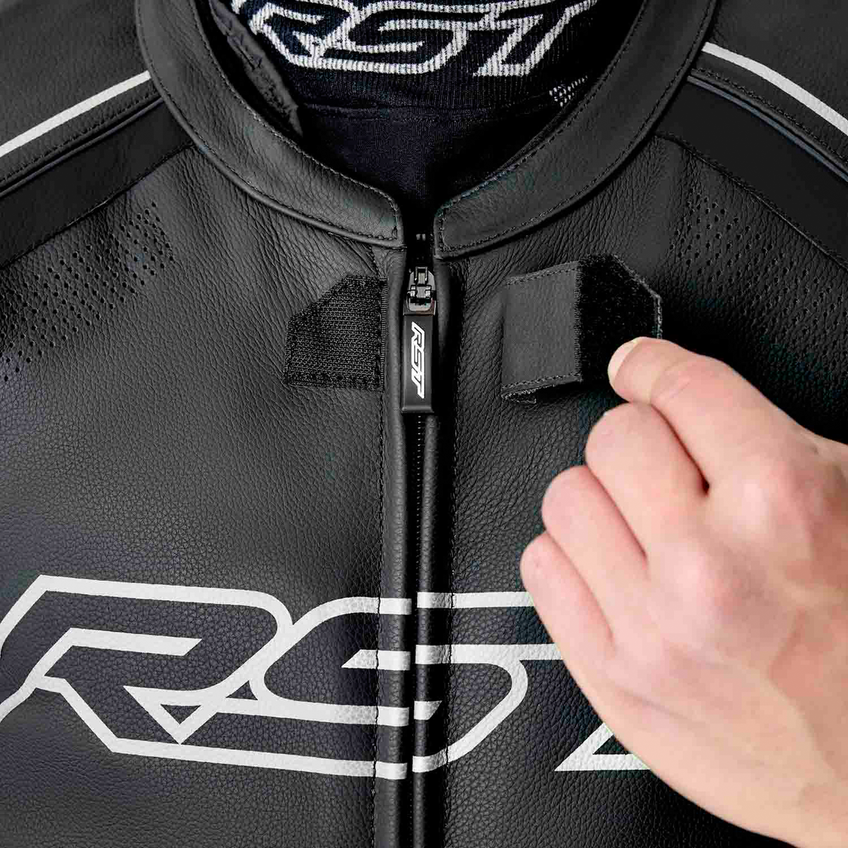 RST S1 D3O Suit BLK/WHI Leather MD (103604WHI-42)