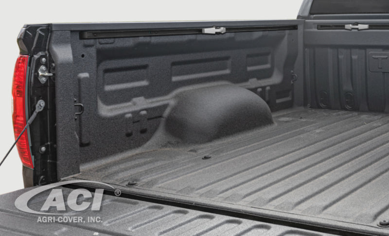 Access 22-24 Toyota Tundra 5ft6in Bed LoMax Professional Series Cover