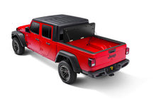 Cargar imagen en el visor de la galería, UnderCover 2020 Jeep Gladiator 5ft Flex Bed Cover