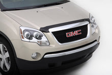 Cargar imagen en el visor de la galería, Protector de capó de acrílico de perfil bajo Aeroskin para GMC Acadia AVS 07-12, color ahumado