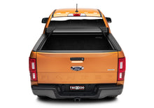 Cargar imagen en el visor de la galería, Truxedo 2024 Ford Ranger 5ft. Bed Sentry CT Bed Cover