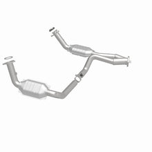 Cargar imagen en el visor de la galería, MagnaFlow Conv DF 02-06 Cadillac Escalade / 02-06 Chevy Avalanche 5.3L Dual Conv Y-Pipe Assembly 2WD