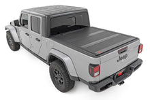 Load image into Gallery viewer, Hard Low Profile Bed Cover | 5&#39; Bed | Jeep Gladiator JT 4WD (2020-2023)