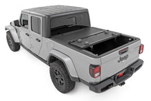 Load image into Gallery viewer, Hard Low Profile Bed Cover | 5&#39; Bed | Jeep Gladiator JT 4WD (2020-2023)